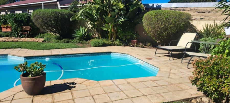 4 Bedroom Property for Sale in Caledon Western Cape